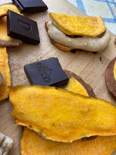 Freeze-Dried Flavored Sweet Potato Slices 2 oz.
